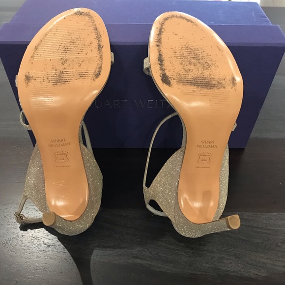 Beautiful gold strappy heal by Stuart Weitzman - Picture 3 of 4